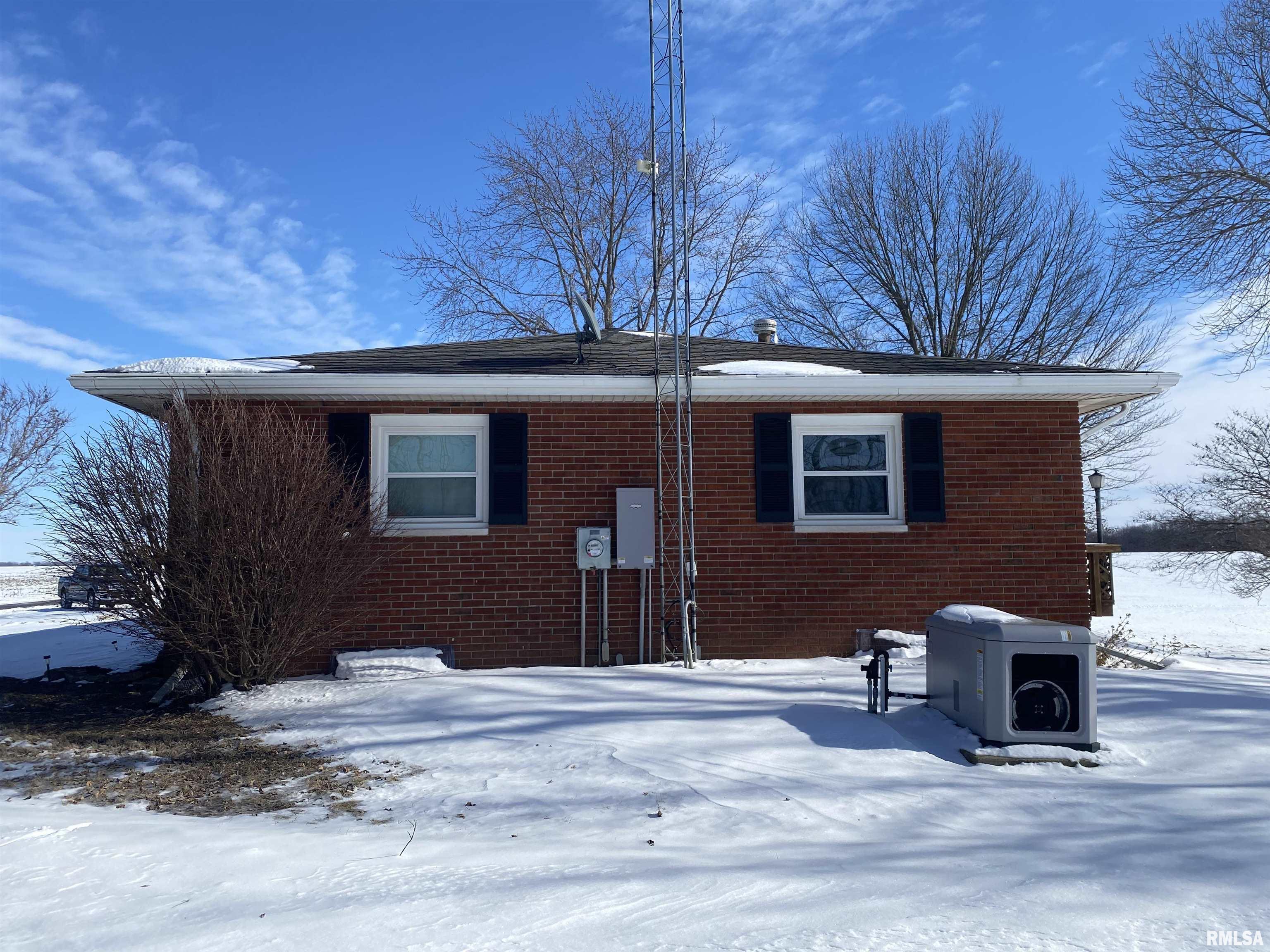 279 Athensville Road Roodhouse, IL 62082 - Photo 13 of 47