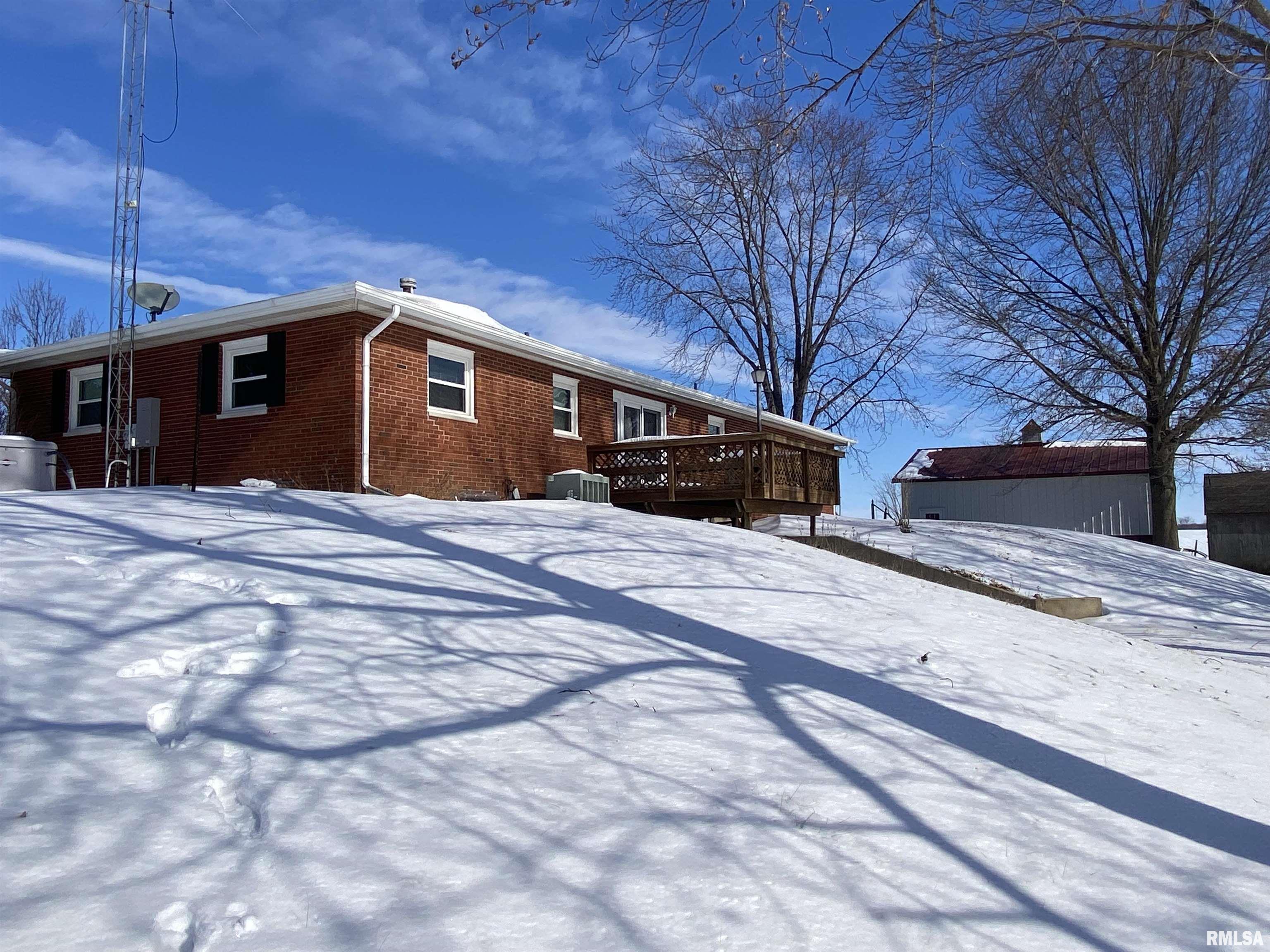 279 Athensville Road Roodhouse, IL 62082 - Photo 14 of 47