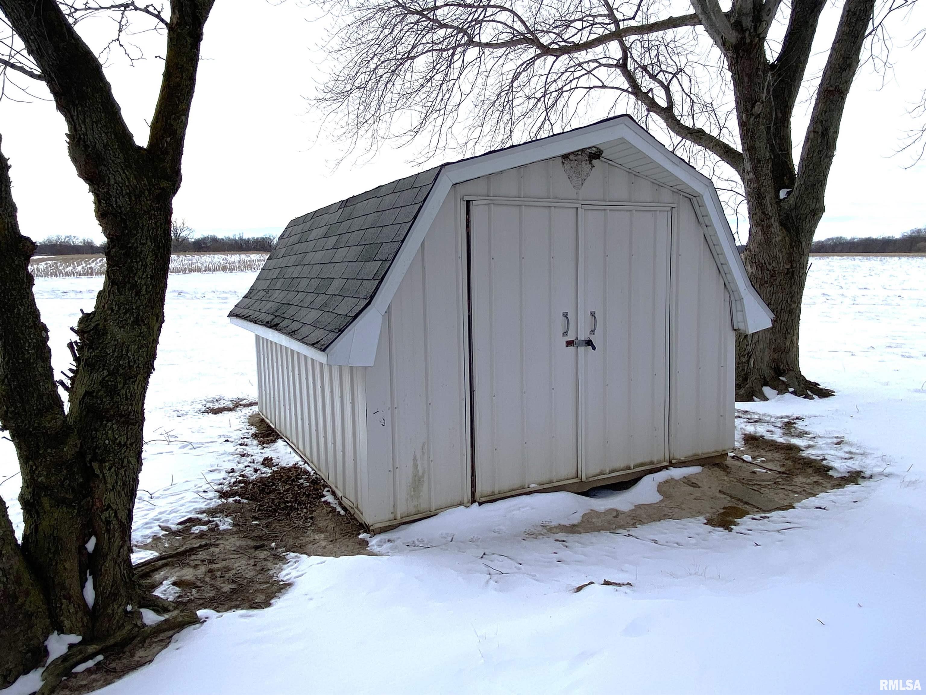 279 Athensville Road Roodhouse, IL 62082 - Photo 22 of 47
