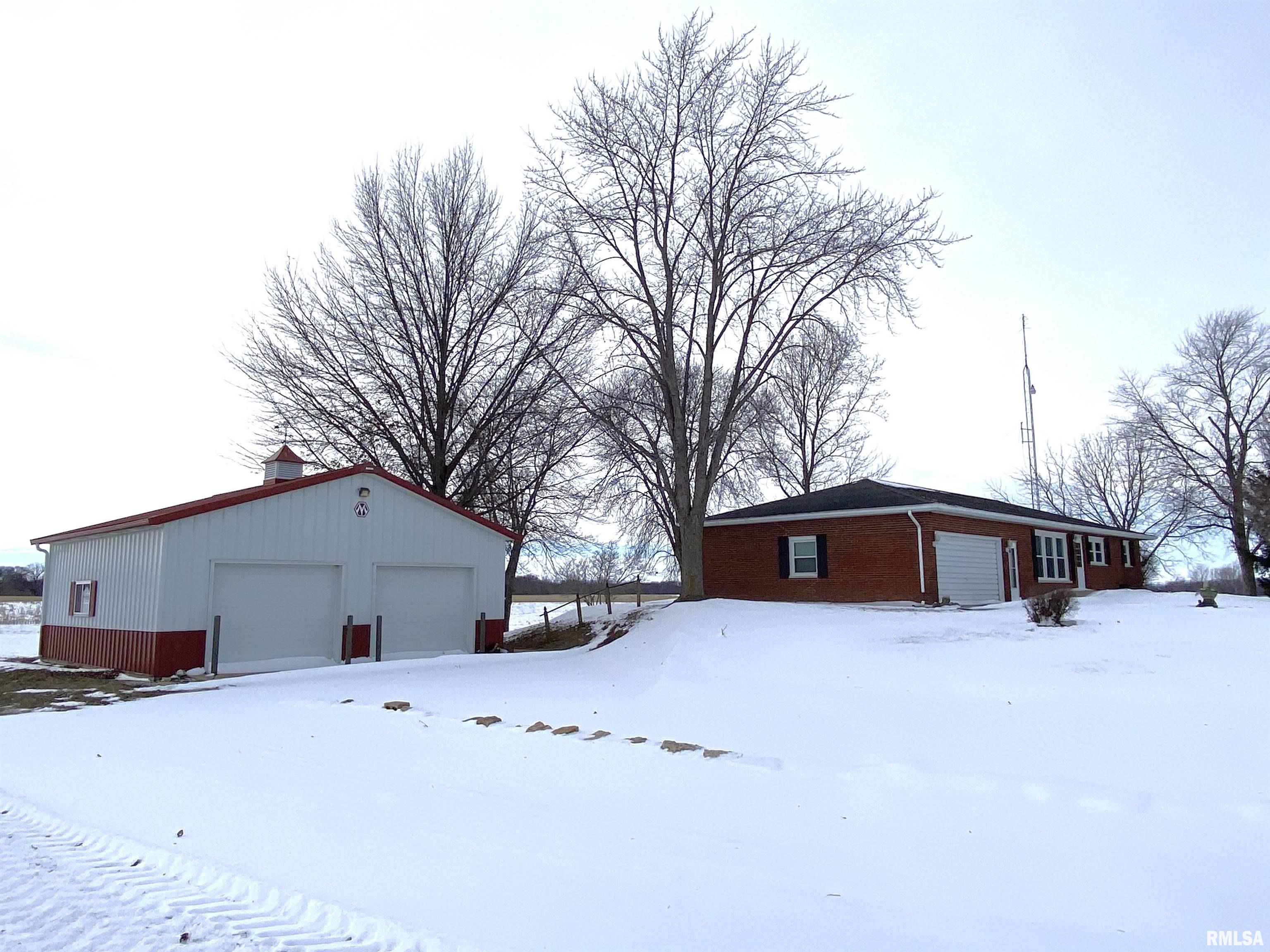 279 Athensville Road Roodhouse, IL 62082 - Photo 8 of 47