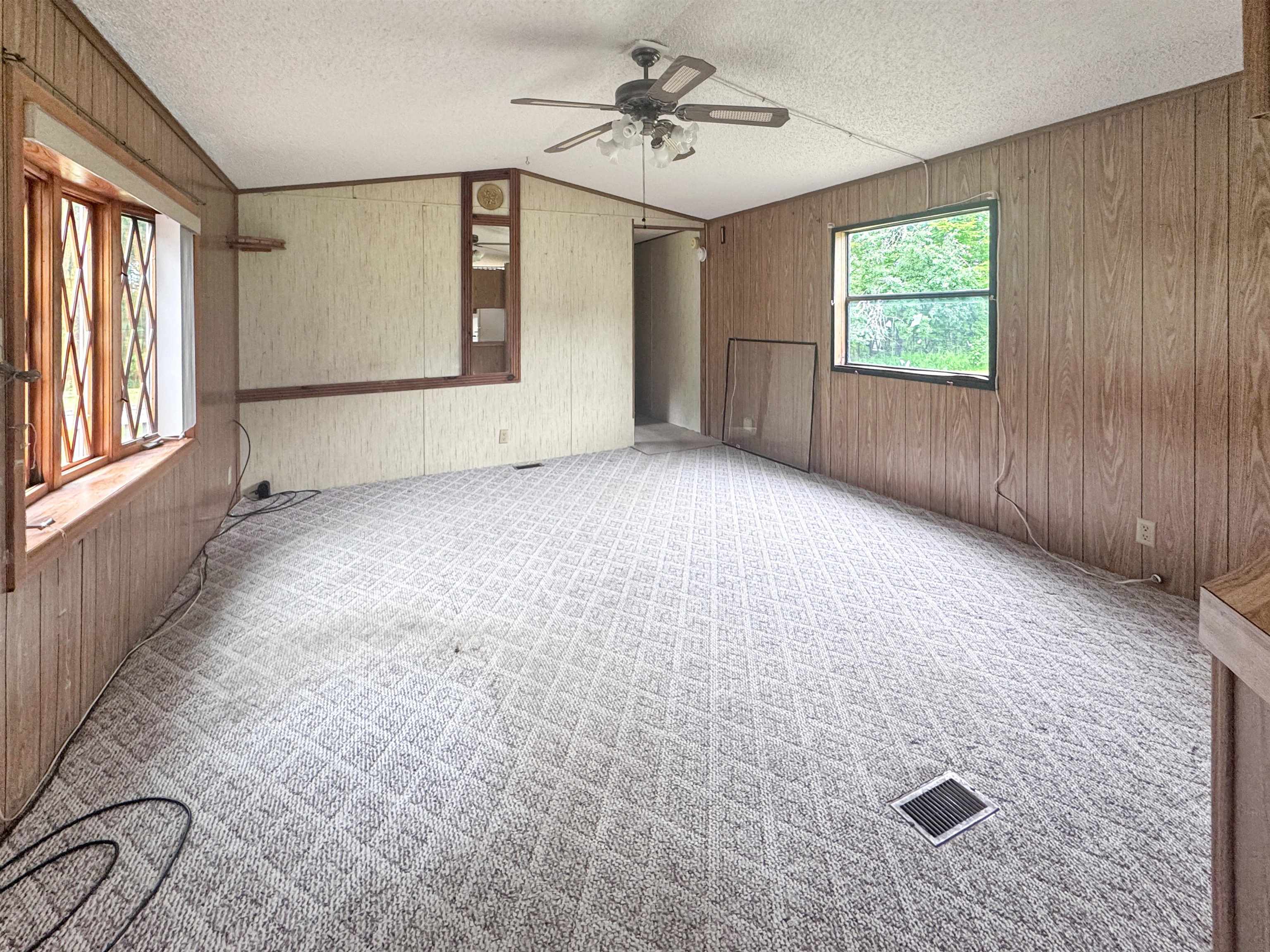 N8771 Pines Road Wausaukee, WI 54177 - Photo 8 of 40