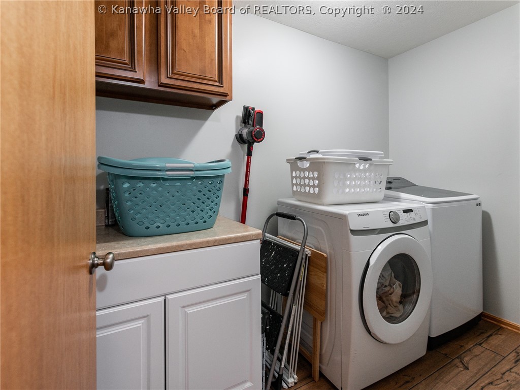 1887 Dry Ridge Road Milton, WV 25541 - Photo 14 of 32 Gallery Image 14