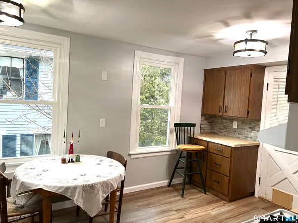 $1,800 | 130 Platt Avenue, Norwich, CT 06360