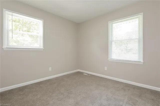 $1,660 | 511 Foxcroft Drive, Unit 511, Winston-Salem, NC 27103