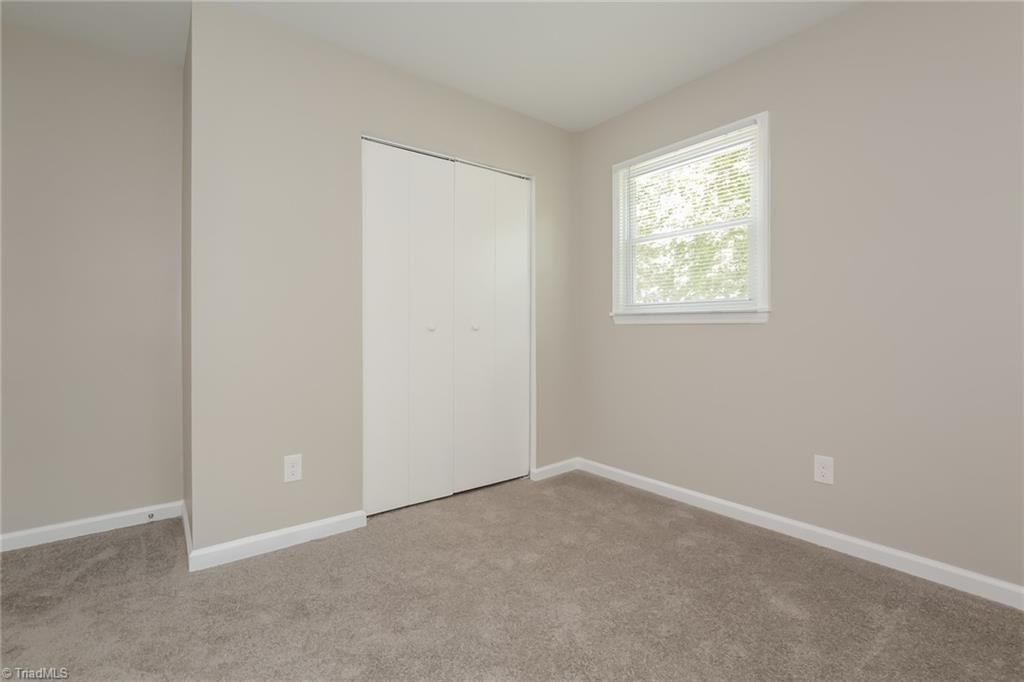 511 Foxcroft Drive, Unit 511 Winston-Salem, NC 27103 - Photo 9 of 17