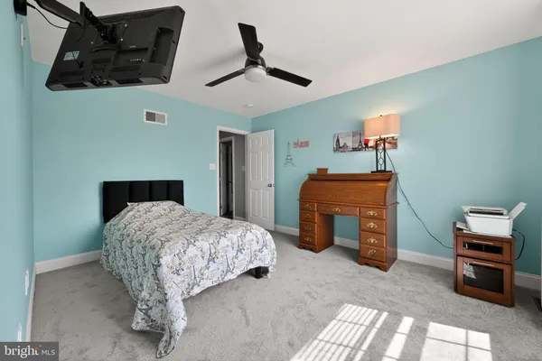 $675,000 | 34 Furlong Road, Douglassville, PA 19518