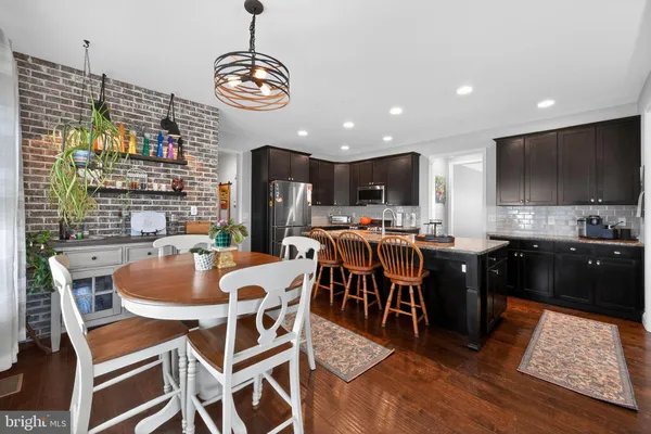 $675,000 | 34 Furlong Road, Douglassville, PA 19518