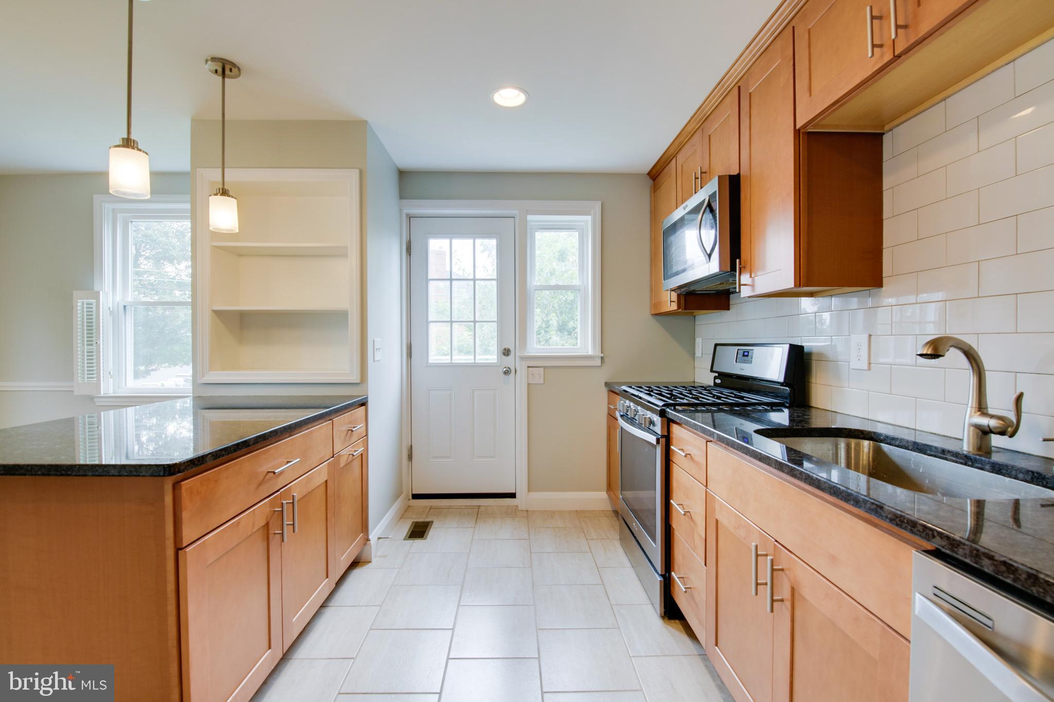 8435 Pleasant Plains Road Towson, MD 21286 - Photo 20 of 32