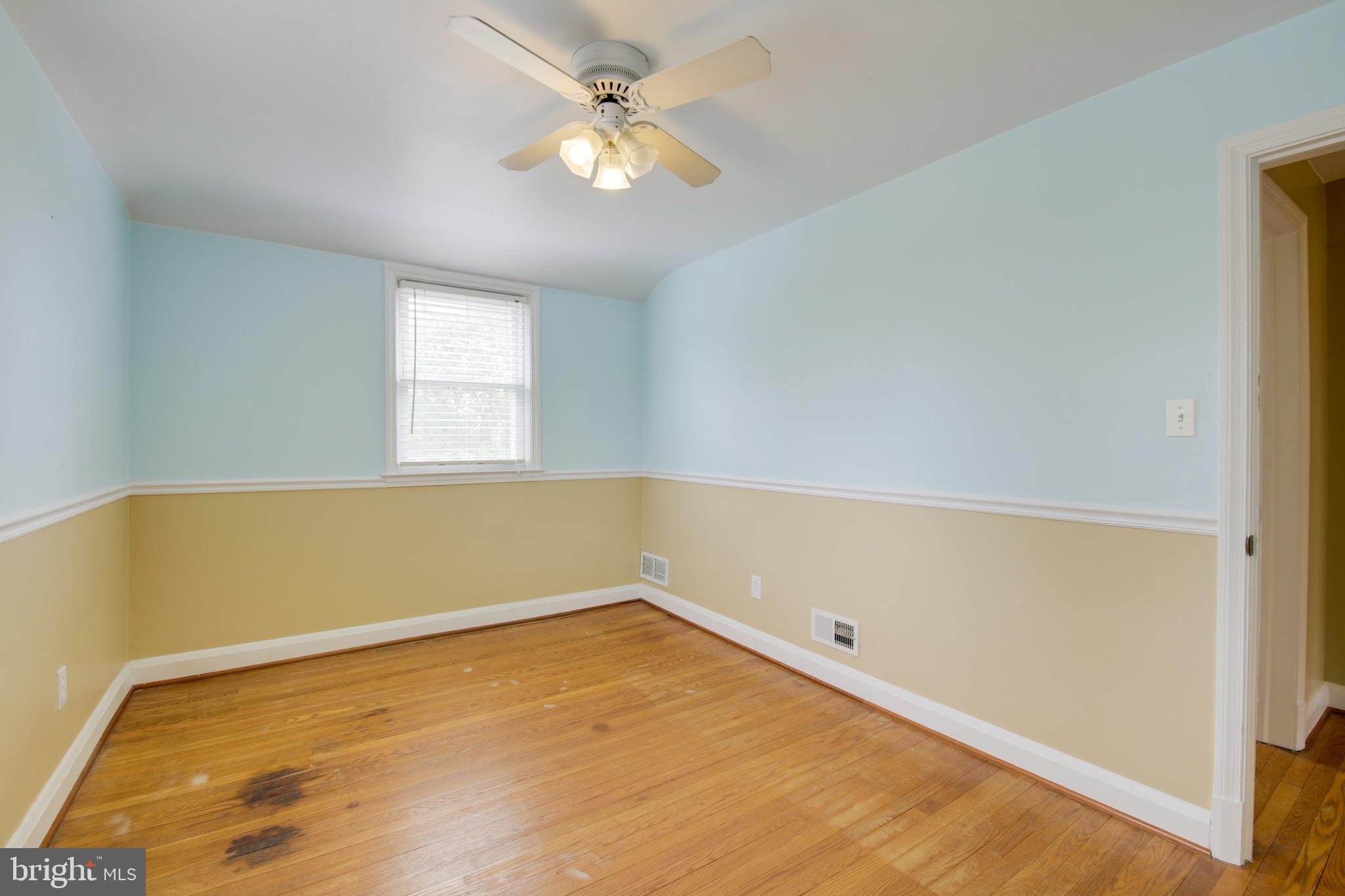 8435 Pleasant Plains Road Towson, MD 21286 - Photo 26 of 32