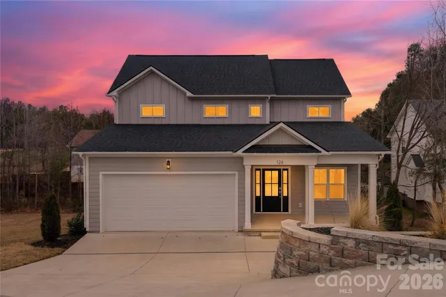 $419,900 | 126 Meadow Glen Drive, Troutman, NC 28166