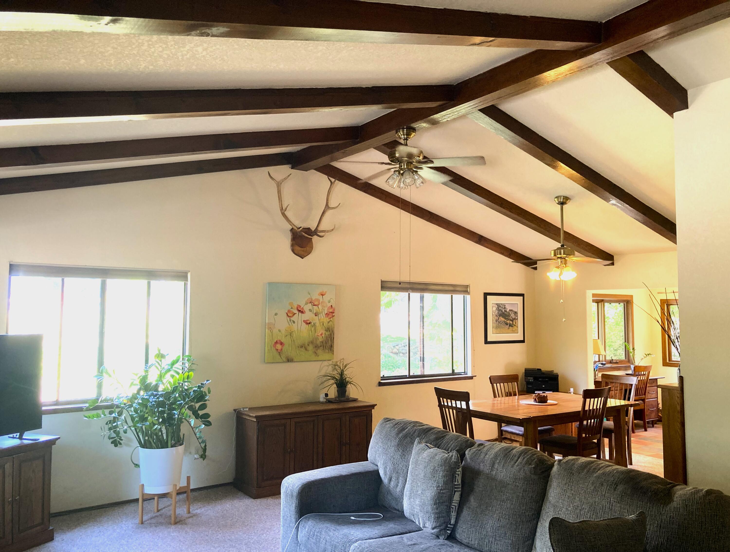 40999 Cherokee Oaks Drive Three Rivers, CA 93271 - Photo 19 of 42