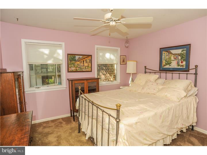 1372 Bartlett Road Wayne, PA 19087 - Photo 17 of 25 Bedroom 2