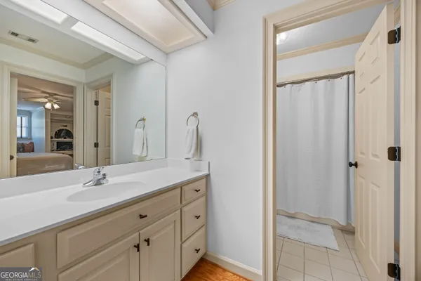 $1,049,900 | 5 Moss Trail Circle, Valdosta, GA 31602