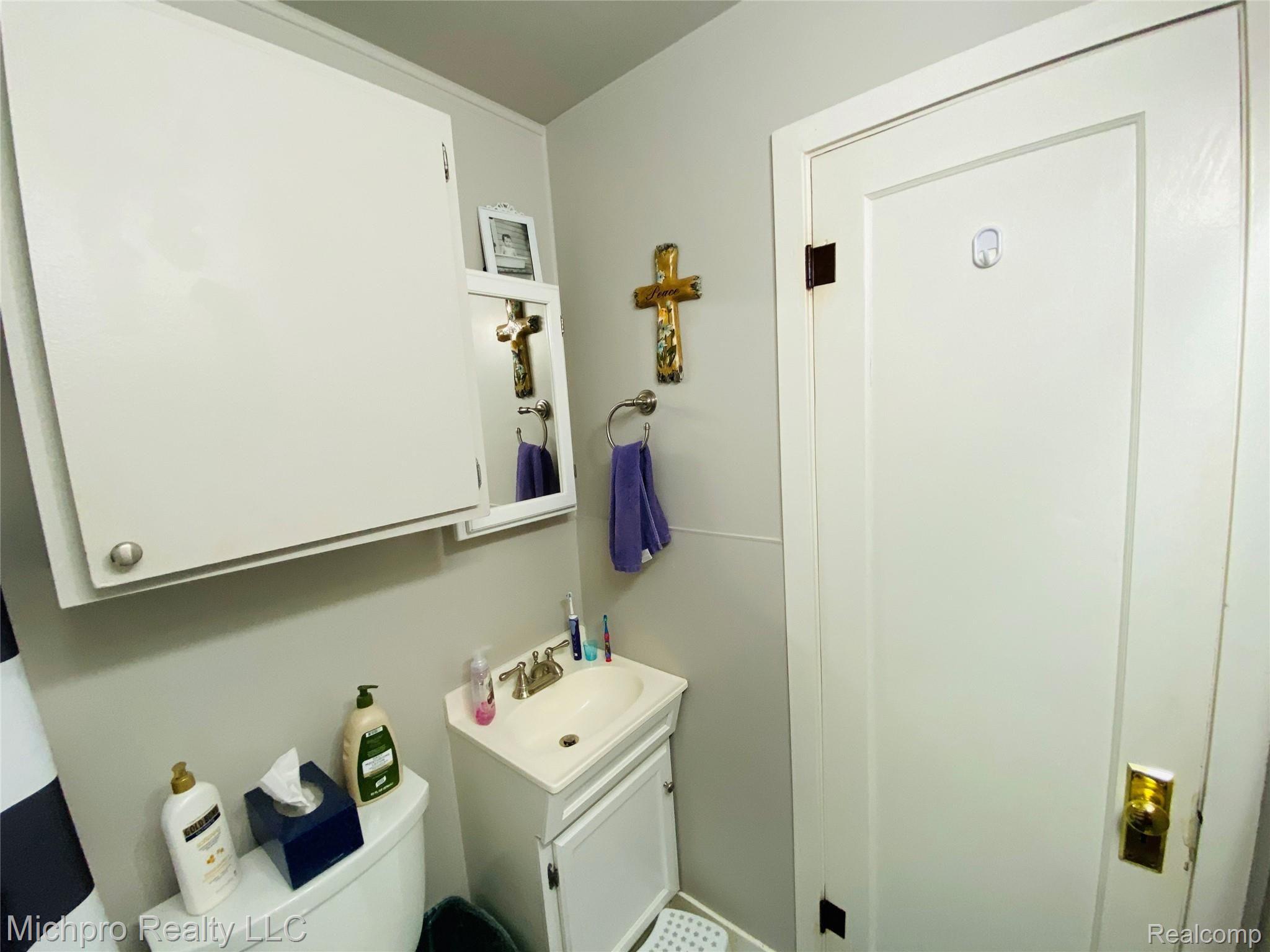 47474 Ryan Road Utica, MI 48317 - Photo 26 of 27 E42BF678-4401-4F5F-88CA-A74D8559E01F.jpeg