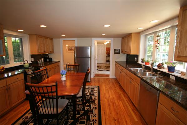 100 Bay Road Hadley, MA 01035 - Photo 16 of 29 Gallery Image 16