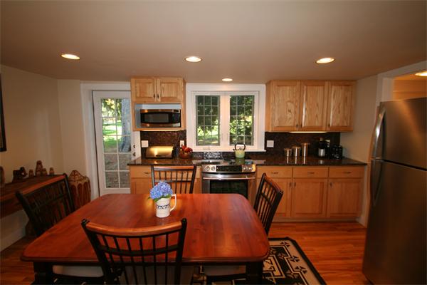 100 Bay Road Hadley, MA 01035 - Photo 18 of 29 Gallery Image 18