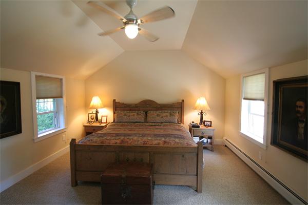 100 Bay Road Hadley, MA 01035 - Photo 20 of 29 Gallery Image 20