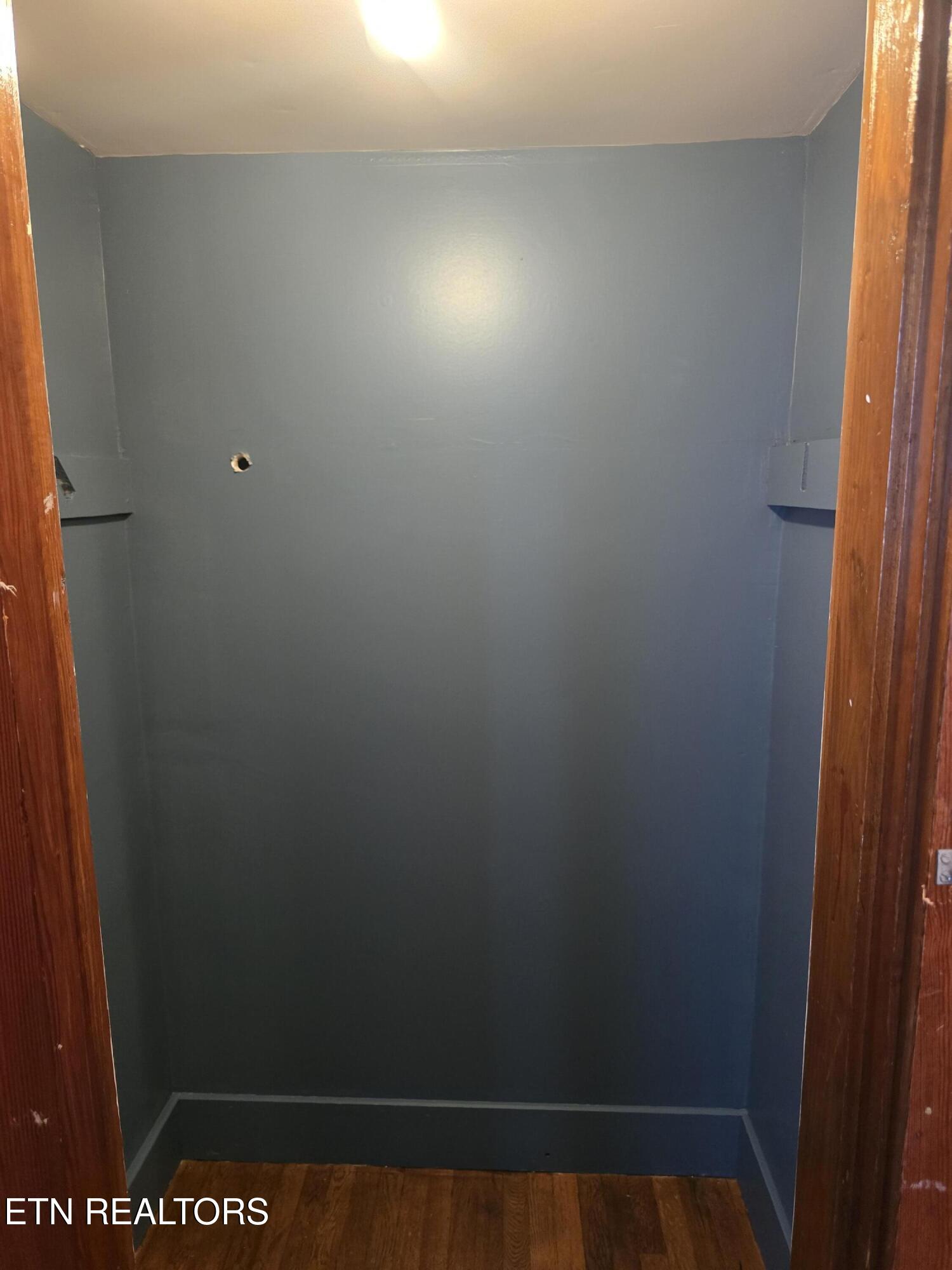 509 High Street Sevierville, TN 37862 - Photo 23 of 46 closet room#2