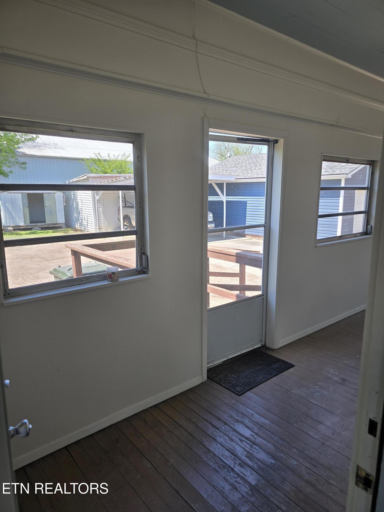 509 High Street Sevierville, TN 37862 - Photo 38 of 46 back porch