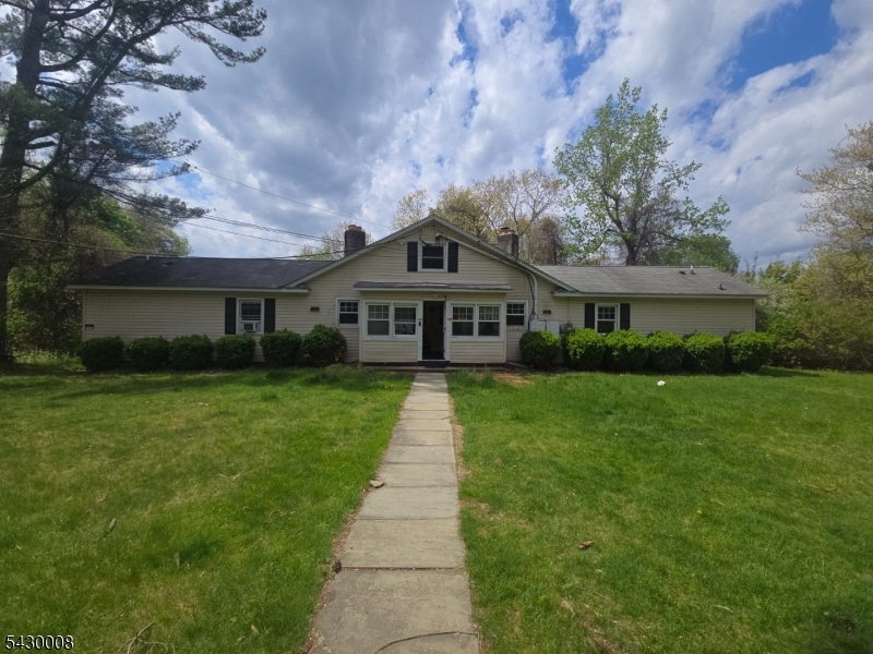 12 Mark Lane, Unit D Succasunna, NJ 07876 - Photo 1 of 6