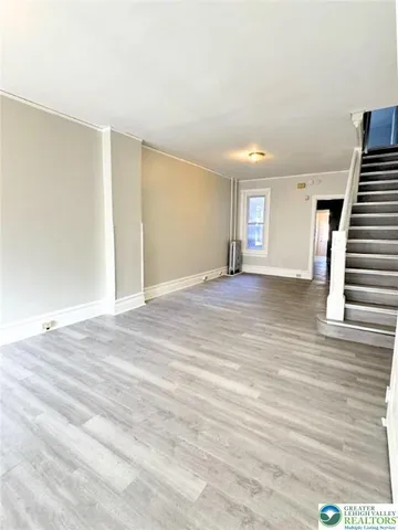 $2,200 | 741 North Ninth Street, Allentown, PA 18102