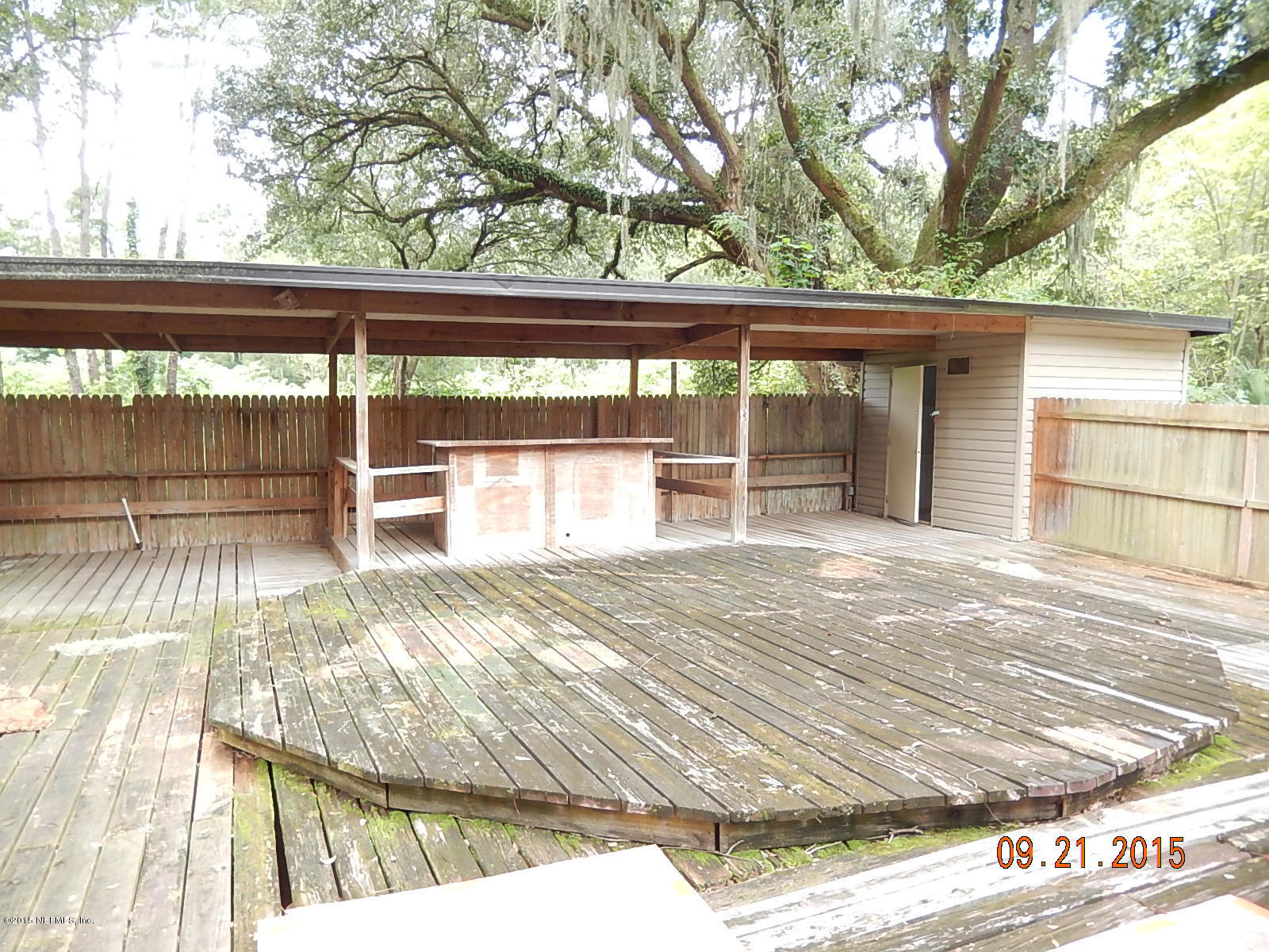 858 Granville Road Jacksonville, FL 32205 - Photo 20 of 24 a view of a backyard