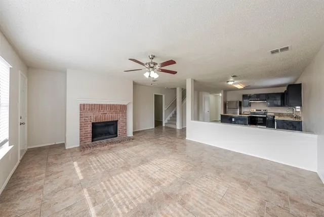 $310,000 | 2454 Meadowgate Lane, Lancaster, TX 75134