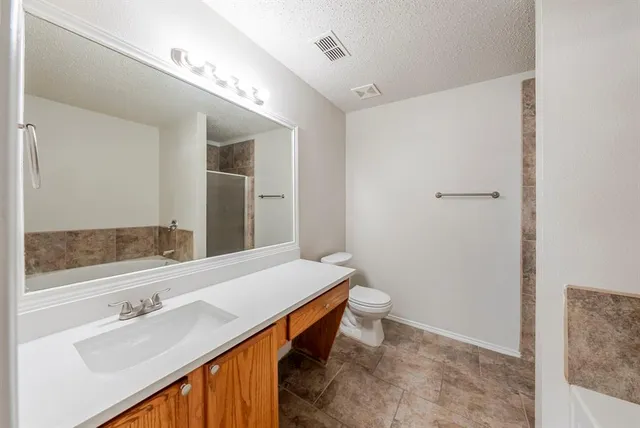 $310,000 | 2454 Meadowgate Lane, Lancaster, TX 75134