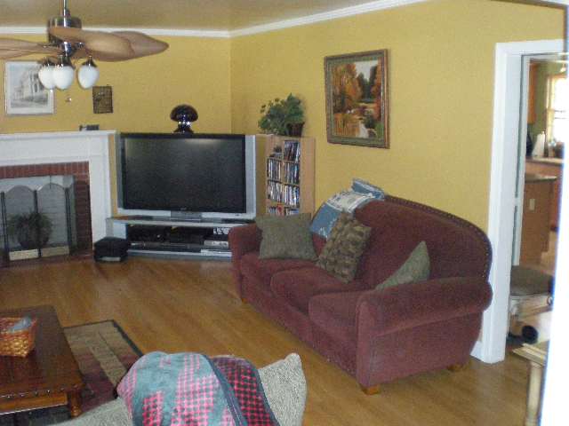 101 Hawthorne Lane Seneca, SC 29678 - Photo 6 of 21 Gallery Image 6