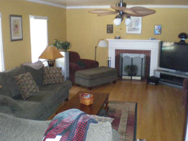 101 Hawthorne Lane Seneca, SC 29678 - Photo 7 of 21 Gallery Image 7