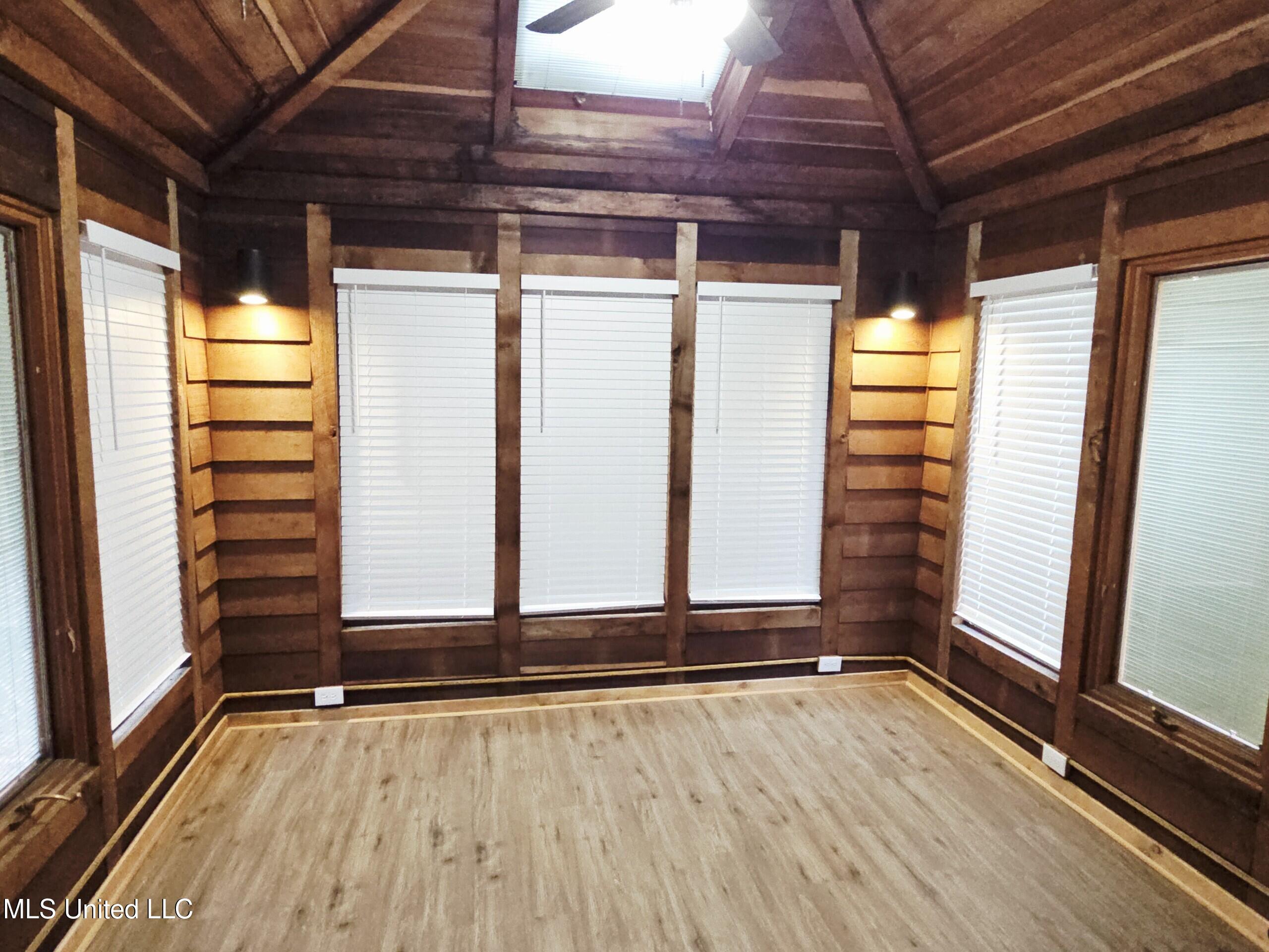 1064 Lake Shore Road Hattiesburg, MS 39401 - Photo 21 of 21 Attachment24