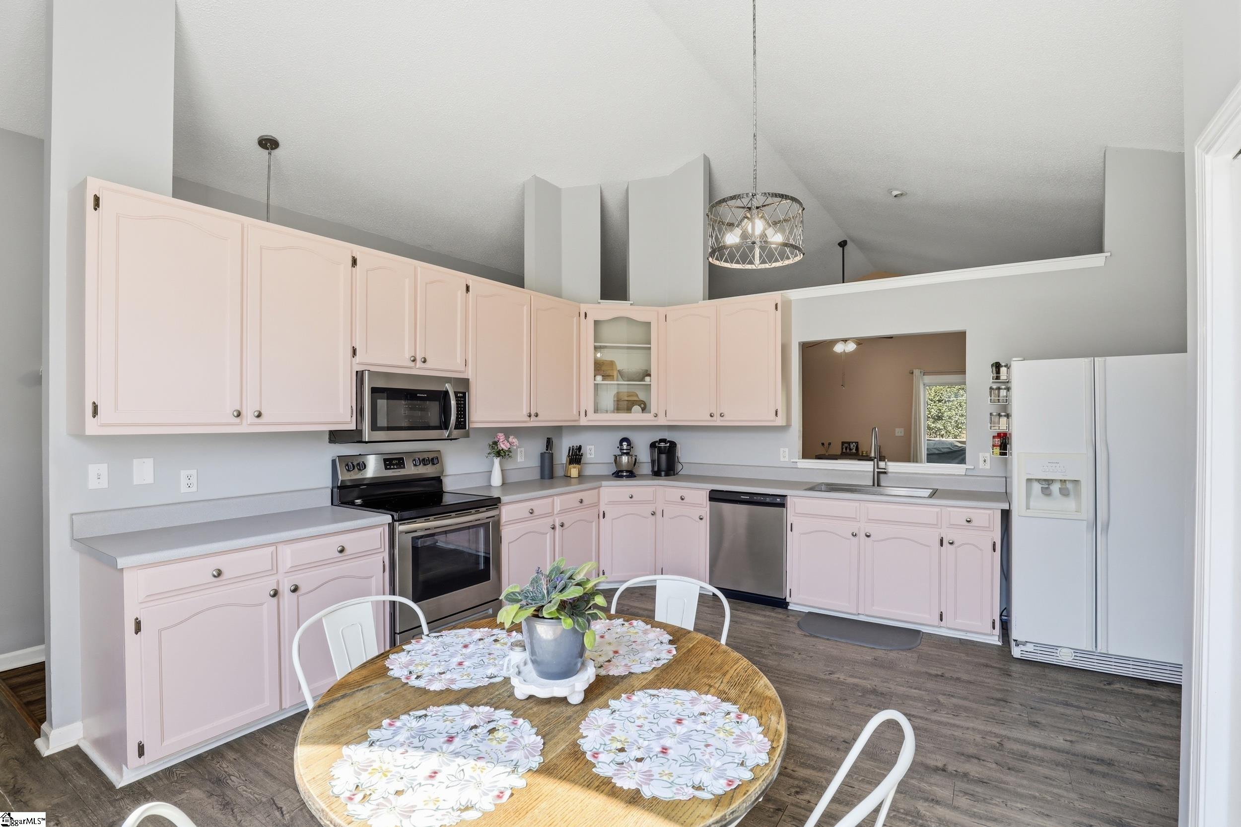 118 Aycock Drive Anderson, SC 29621 - Photo 7 of 28