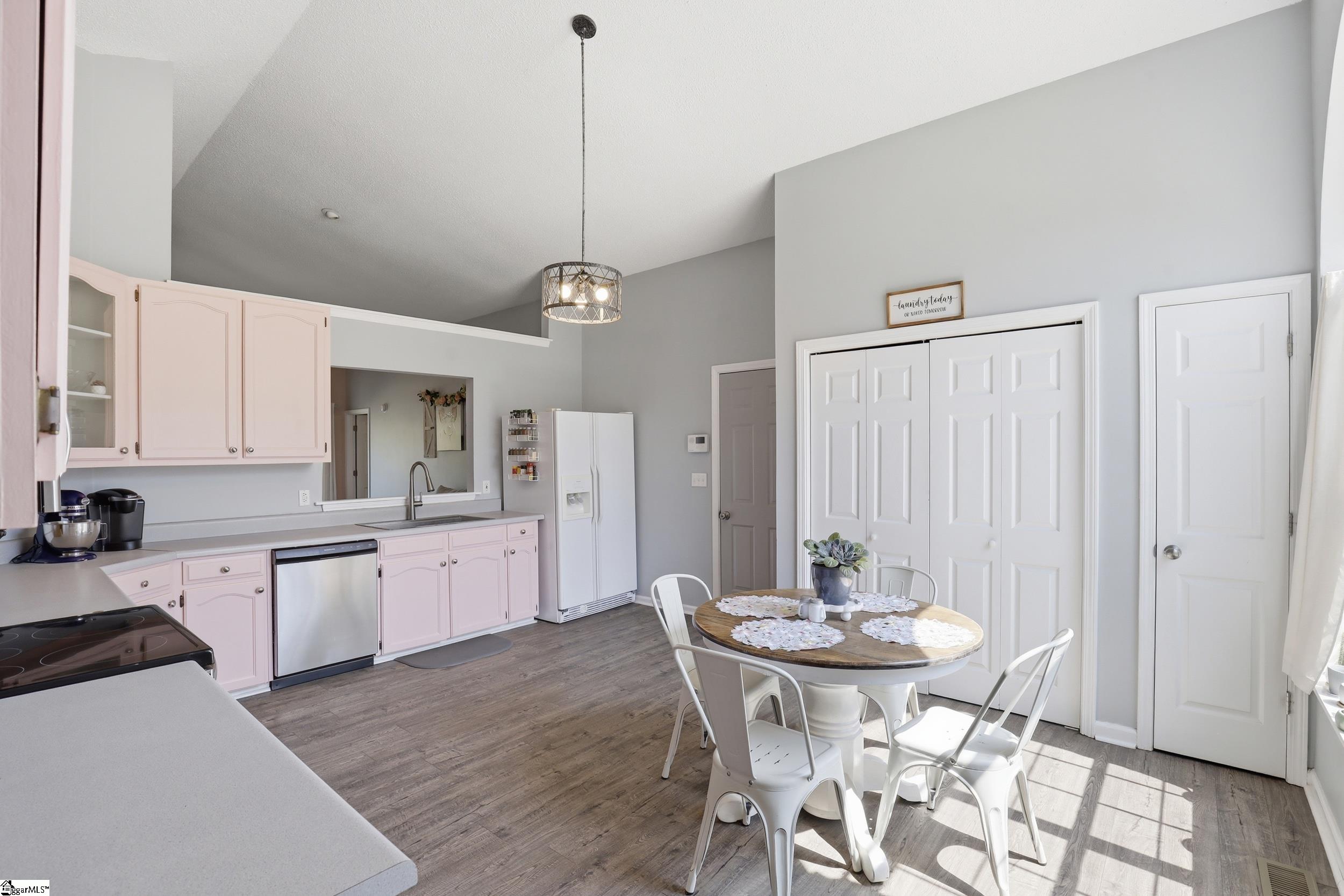 118 Aycock Drive Anderson, SC 29621 - Photo 8 of 28