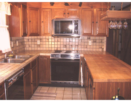 63 Hollow Road Brimfield, MA 01010 - Photo 3 of 13