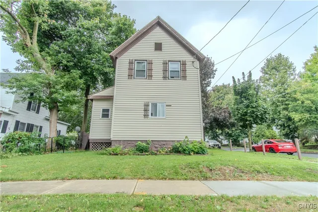 $169,900 | 631 Grant Street, Watertown, NY 13601