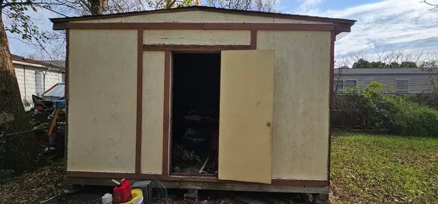 a view of front door of house