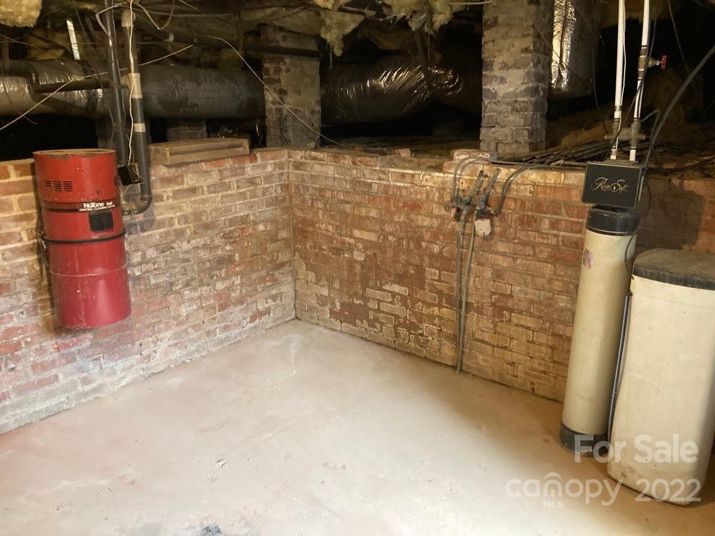 107 South Ridge Avenue, Unit 107 Kannapolis, NC 28083 - Photo 37 of 38 a view of outdoor space