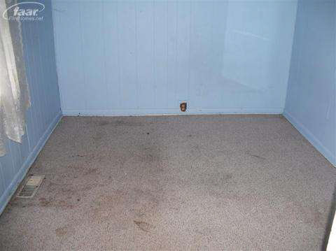 331 Field Road Clio, MI 48420 - Photo 4 of 5 20354337-3.JPG