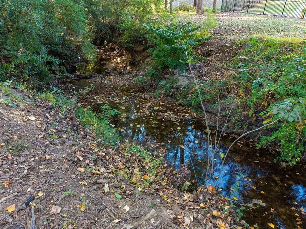 2001 Hemlock Trail Southwest Snellville, GA 30078 - Photo 12 of 20