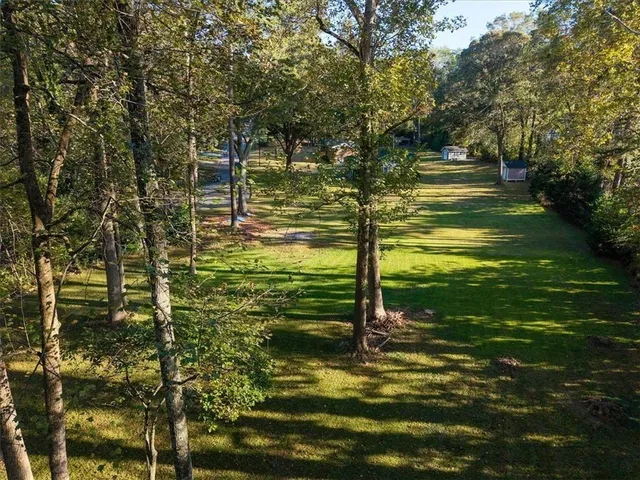 $150,000 | 2001 Hemlock Trail Southwest, Snellville, GA 30078