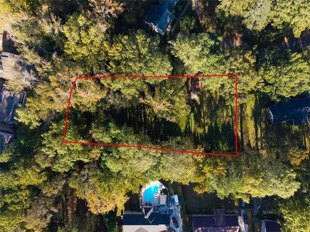 $150,000 | 2001 Hemlock Trail Southwest, Snellville, GA 30078