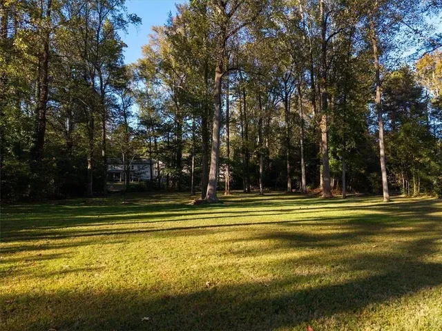 $150,000 | 2001 Hemlock Trail Southwest, Snellville, GA 30078