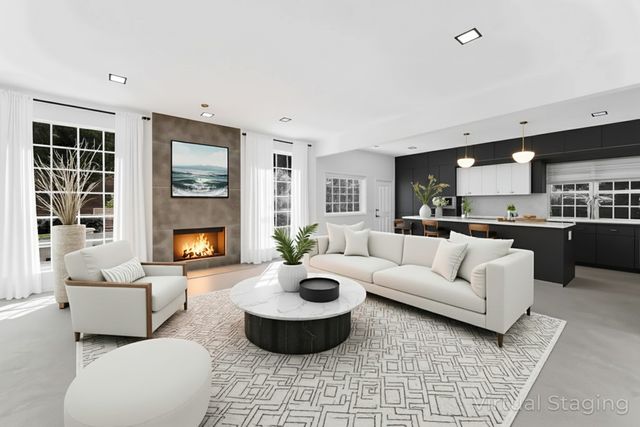 $897,500 | 3 Outervale Place, The Woodlands, TX 77381