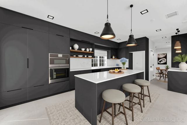 $897,500 | 3 Outervale Place, The Woodlands, TX 77381