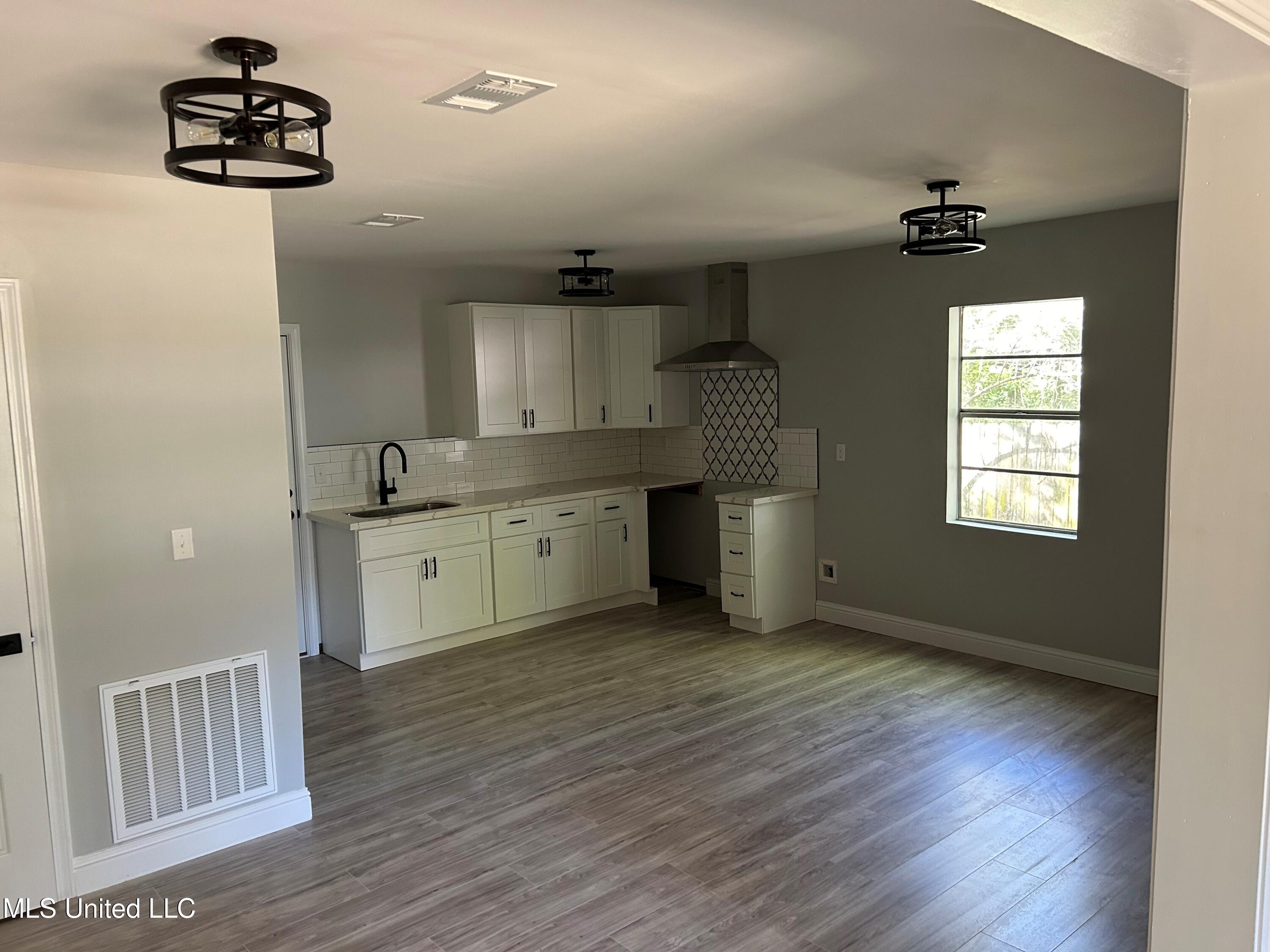 kitchen 2