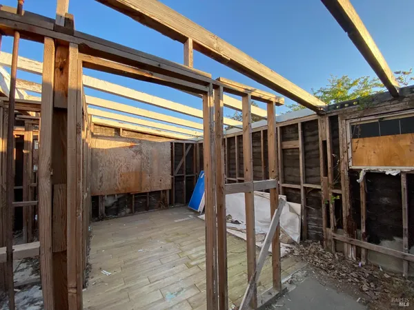 a backyard of a house