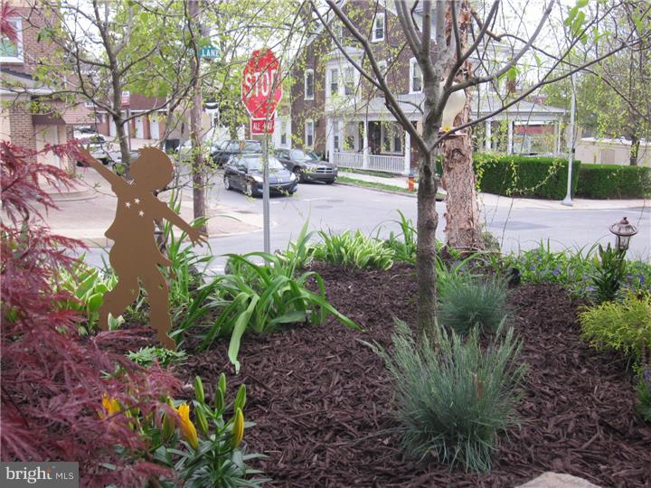 460 Shurs Lane Philadelphia, PA 19128 - Photo 2 of 22