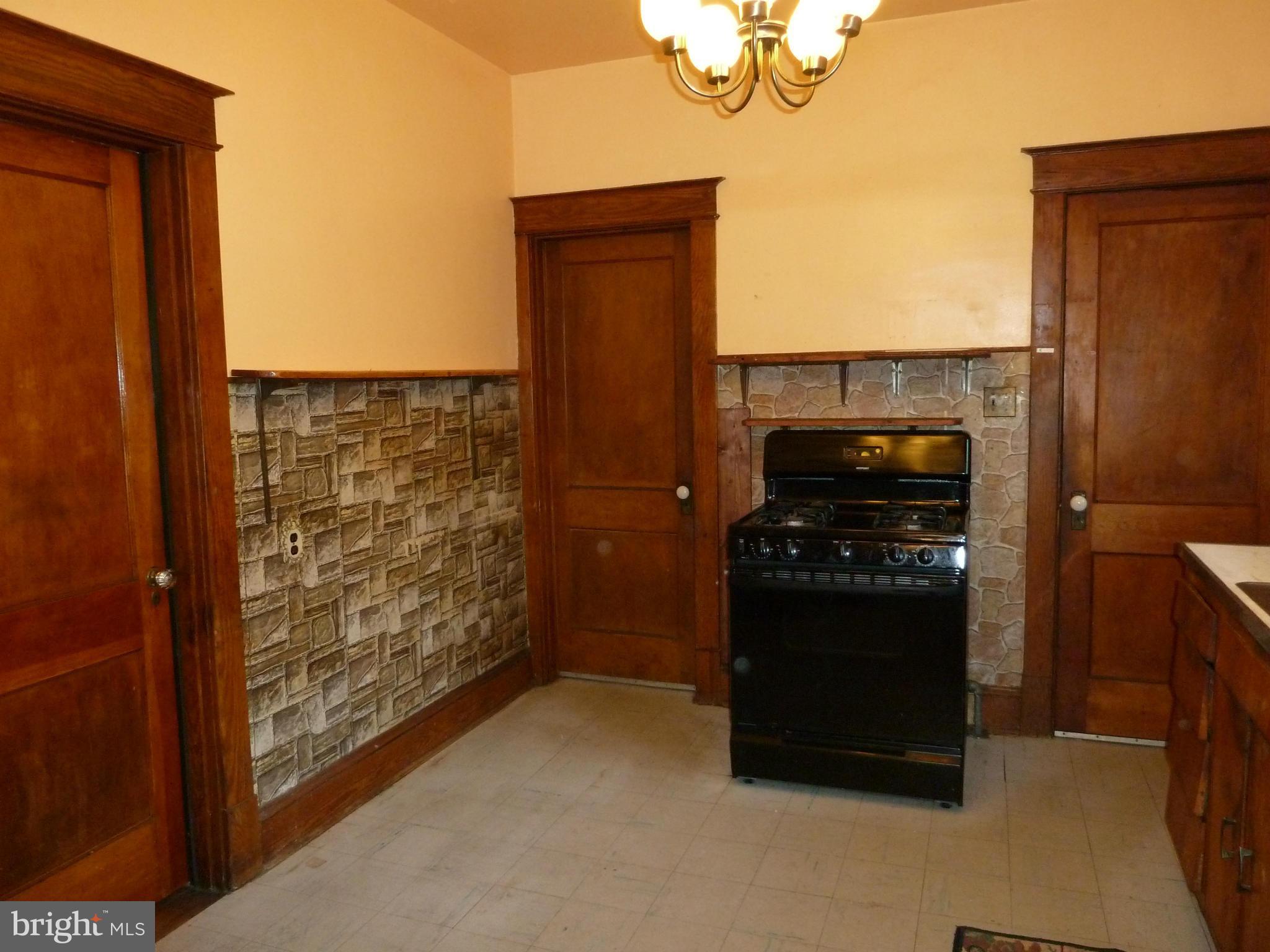 813 Gist Avenue Silver Spring, MD 20910 - Photo 15 of 30 Kitchen