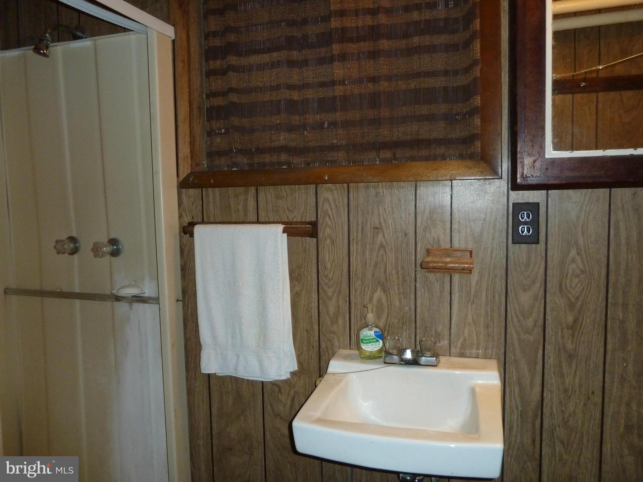 813 Gist Avenue Silver Spring, MD 20910 - Photo 27 of 30 Bath