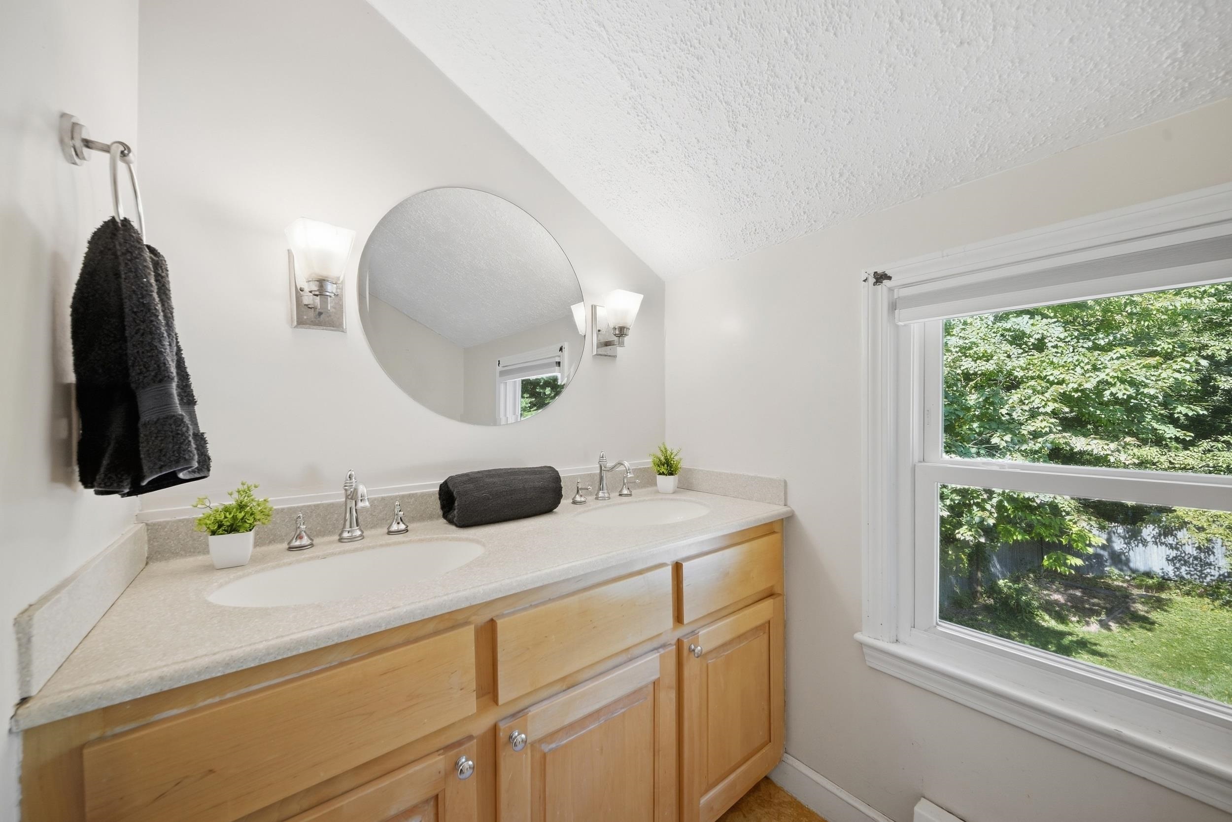5 Arrowhead Road Derry, NH 03038 - Photo 22 of 35 Gallery Image 22